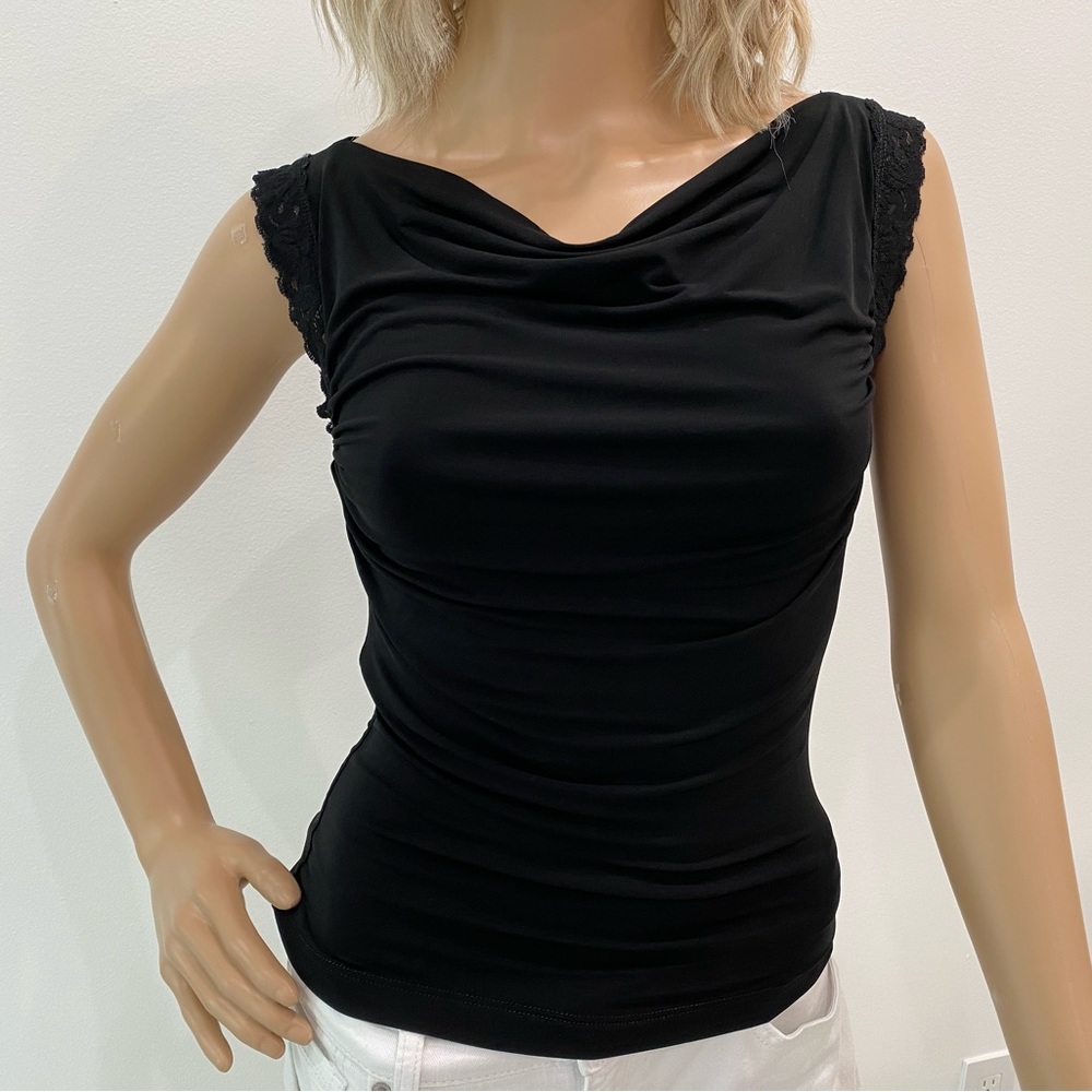 BCBG MaxAzria Black Feminine Top - Picture 11 of 12